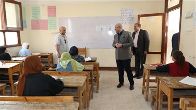 فرحة طلاب الشهادة الإعدادية ببني سويف بسهولة امتحان العلوم