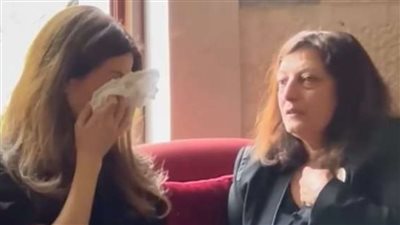 بالدموع والورود، نانسي عجرم تودع مصفف شعر مشاهير الفن  طوني صوايا (فيديو)