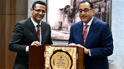 نقيب الصحفيين: التعاون بين الحكومة والنقابة المسار الأنسب لتطوير المهنة