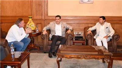 وزير الرياضة يتابع استعدادات تجهيزات البعثة المصرية بدورة الألعاب الأولمبية