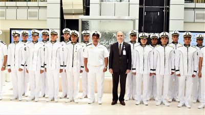 الأكاديمية العسكرية تنظم زيارة لعدد من طلبة الكلية البحرية لمستشفى أهل مصر 