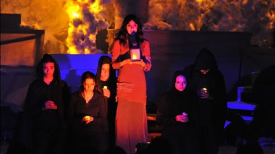 عرض موسم الحرب والغناء ضمن مهرجان نوادي المسرح بقصور الثقافة (صور)