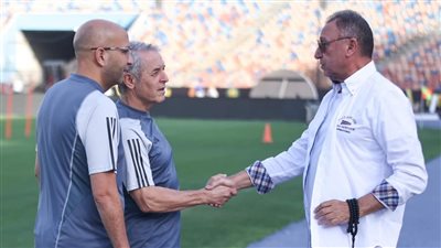 الخطيب يحضر مران الأهلي الختامي استعدادا لمواجهة الترجي (صور)