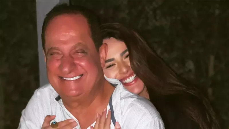 هنادي مهنا ووالدها