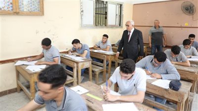 وزير التعليم: التصدي بكل حزم لمحاولات الغش أو الخروج عن القواعد