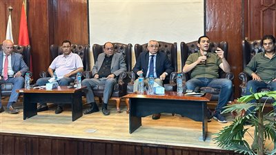 اجتماع موسع لرئيس غرفة الجيزة مع بدالي التموين، تفاصيل