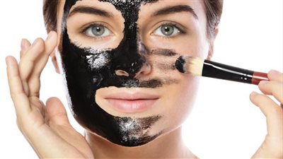 الجوهرة السوداء، الفحم لبشرة نقية خالية من أي عيوب