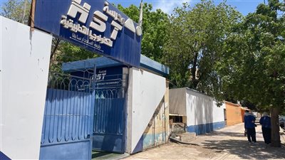 طلاب الدبلومات الفنية: امتحان العربي سهل وسؤال التعبير أول مرة نشوفه (فيديو) 