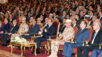 معلومات الوزراء ينشر فيديو يلخص حديث الرئيس عن المشروعات القومية وتكلفتها