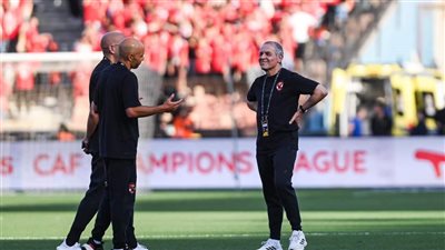 موعد وصول كولر إلى القاهرة استعدادا لقيادة تدريبات الأهلي