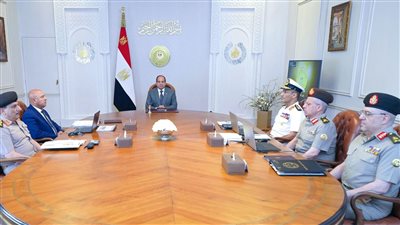  السيسي يوجه بمواصلة أعمال تطوير شبكة الموانئ المصرية