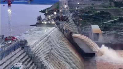 باحث بالشأن الإفريقي يكشف سر تراجع تدفق النيل 