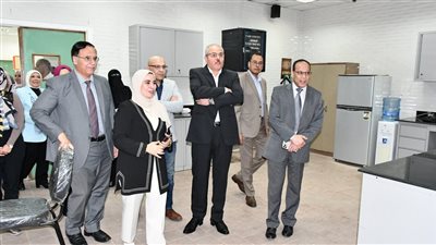 افتتاح المعامل الافتراضية والبيانات الفسيولوجية بطب القناة (صور) 