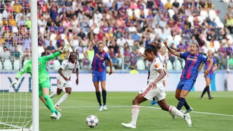 مباراة برشلونة وليون