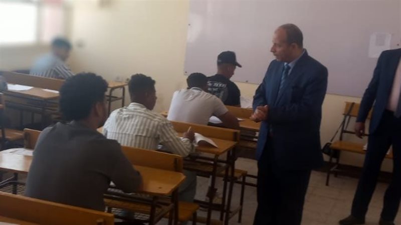 وكيل تعليم الأقصريتفقد