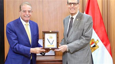 النيابة الإدارية تستقبل محافظ جنوب سيناء 