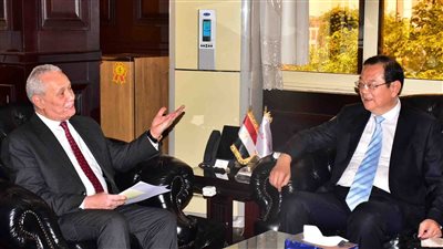 محافظ الأقصر يبحث تفعيل اتفاقية التعاون مع مقاطعة يانغتشو الصينية