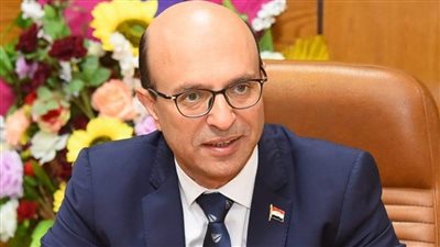 جامعة أسيوط تفعل الكتاب الإلكتروني، وتعلن رفع المقررات الدراسية للطلاب على منصة 