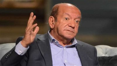 إعلامية تهاجم لطفي لبيب بعد تصريح “أنا بضحك أكتر من عادل إمام”