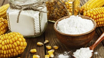 مسئول سابق بالتموين يكشف المتسبب في وقف خلط الذرة بالقمح في رغيف الخبز 