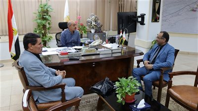 رئيس مدينة طيبة يبحث تعزيز التعاون مع «جامعة طيبة التكنولوجية» 