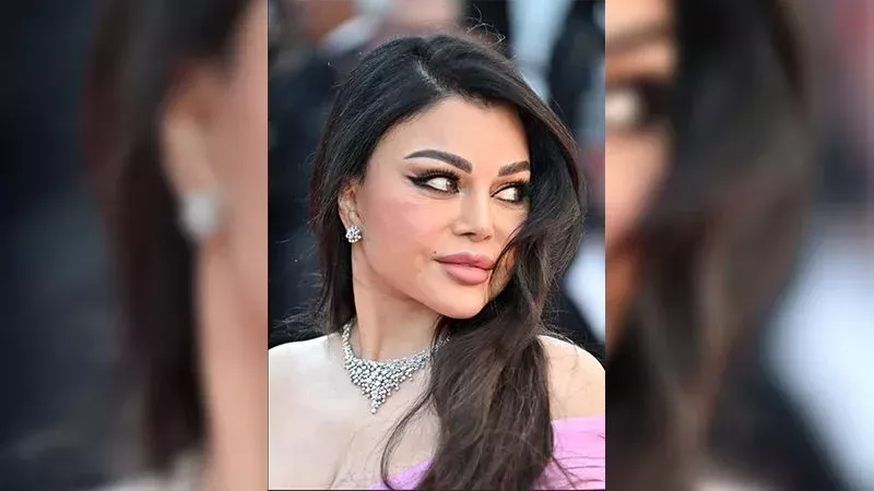 هيفاء وهبي، فيتو