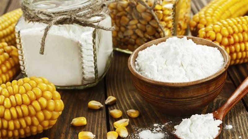طحن الذرة مع القمح،