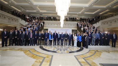 وزير التعليم العالي يوجه رؤساء الجامعات بالتخطيط لمراكز التطوير المهني