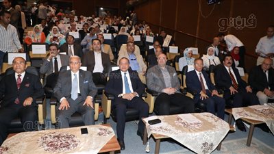 نقيب أطباء مصر: أكثر من ألفي طبيب سجلوا أسماءهم لدخول غزة 