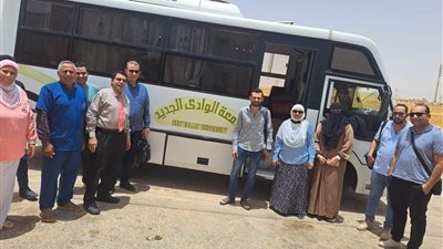 الكشف على 170 مواطنا بقافلة طبية من جامعة الوادي الجديد