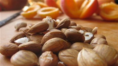 فوائد بذور المشمش، مقاومة للسرطان وتحمي القلب