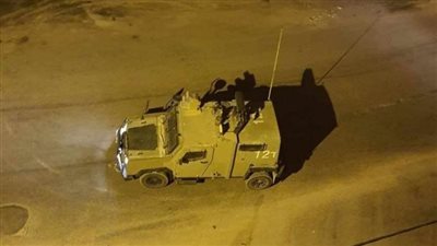 بينهم صحفي، قوات الاحتلال تشن حملة مداهمات واعتقالات في الضفة والقدس (فيديو)