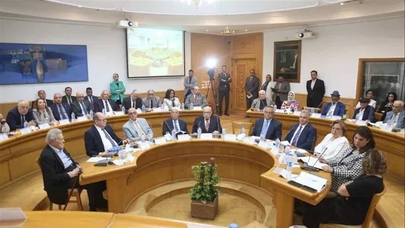 جانب من اجتماع المجلس