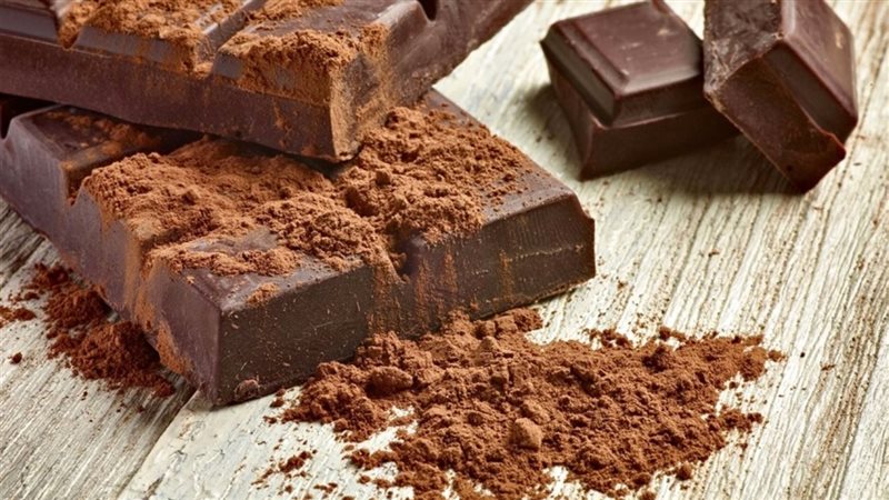 الشوكولاتة الداكنة،