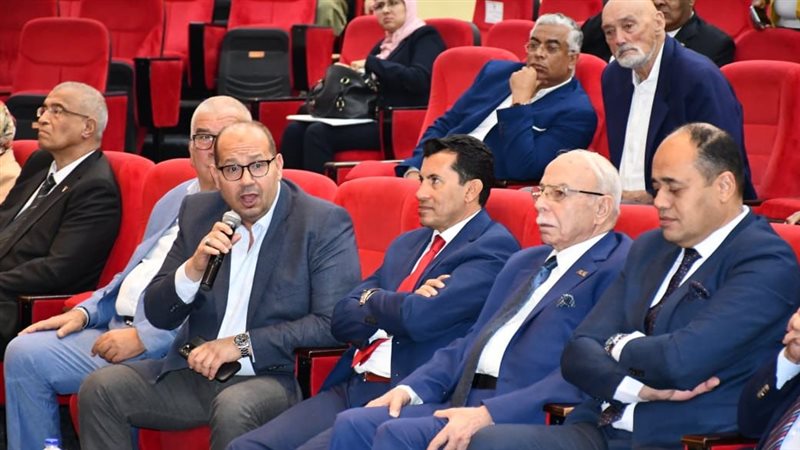 أشرف صبحي وياسر إدريس