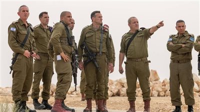 رئيس أركان جيش الاحتلال يقوم بجولة في رفح الفلسطينية