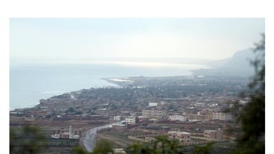 غرق سفينة هندية قبالة جزيرة سقطرى اليمنية