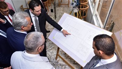 وزير العمل يتابع اختبارات المتدربين، ويتفقد مركزين للتدريب المهني الخاص