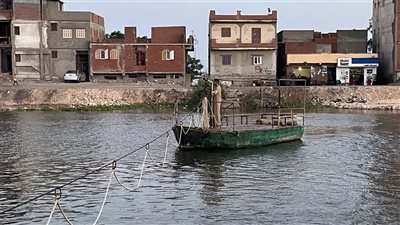 قبل تكرار كارثة معدية أبو غالب، أهالي البحيرة يستغيثون بسبب تهالك المعديات: حياتنا في خطر (صور)