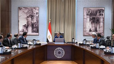 بدء اجتماع الحكومة الأسبوعي برئاسة مدبولي في العاصمة الإدارية الجديدة