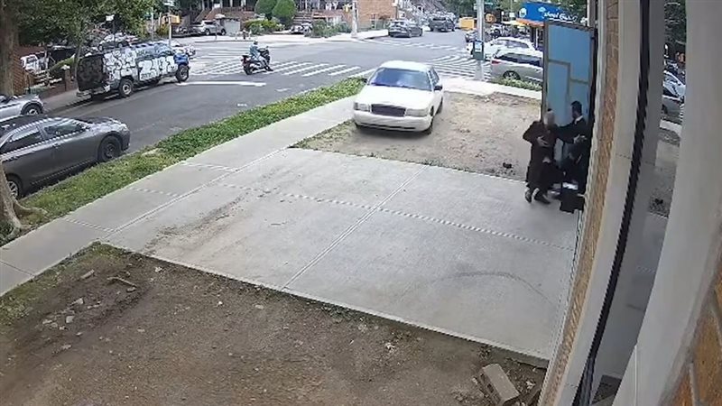 محاولة دهس طلاب يهود،