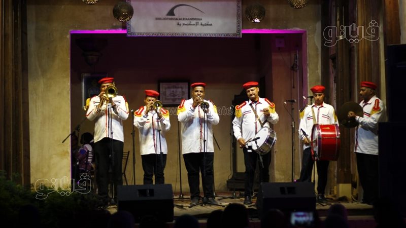 الطبول.فيتو
