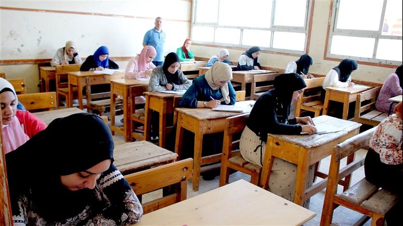 امتحانات الدبلومات