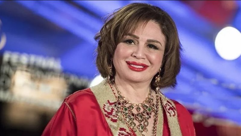الفنانة إلهام شاهين،