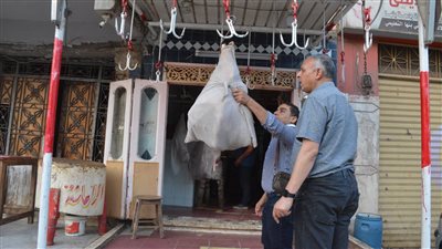 ضبط لحوم فاسدة داخل مطاعم شهيرة بـ زفتى في الغربية
