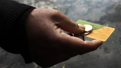 الحكومة تكشف لأول مرة آلية تطبيق التحول للدعم النقدي (فيديو)