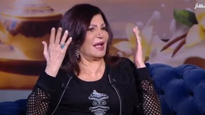 نجوى فؤاد: نفسي أموت مستورة ومش عايزة حد يمشي في جنازتي (فيديو)