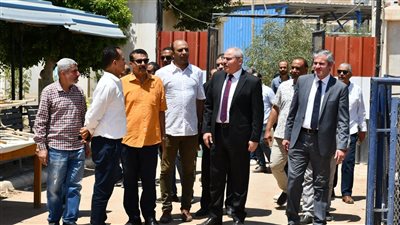 رئيس جامعة القناة يتابع أعمال التطوير بمنشآت التربية الرياضية (صور) 