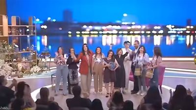 الليلة، صناع فيلم «رفعت عيني للسما» في ضيافة منى الشاذلي