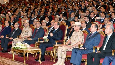 8 قرارات جمهورية وتكليفات رئاسية للحكومة ورسائل قوية للمصريين عن أسعار الكهرباء والخبز